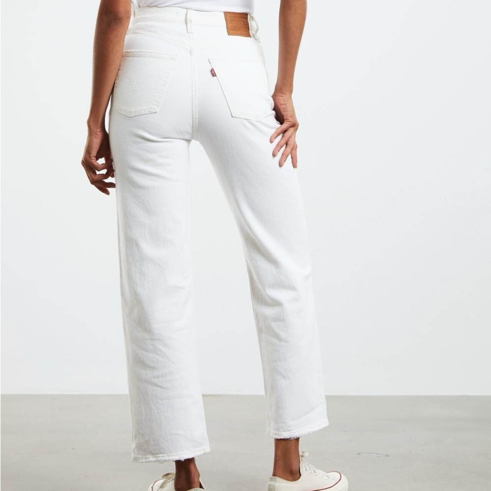 Levi's Women's Straight Leg Jeans - White